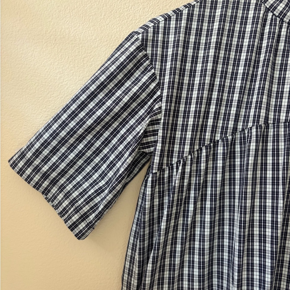 Everlane tiered mock neck dress in ice blue plaid. - Picture 4 of 6